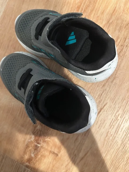 adidas Kids Gray & Teal Hook-and-Loop Sneakers - Picture 3 of 3
